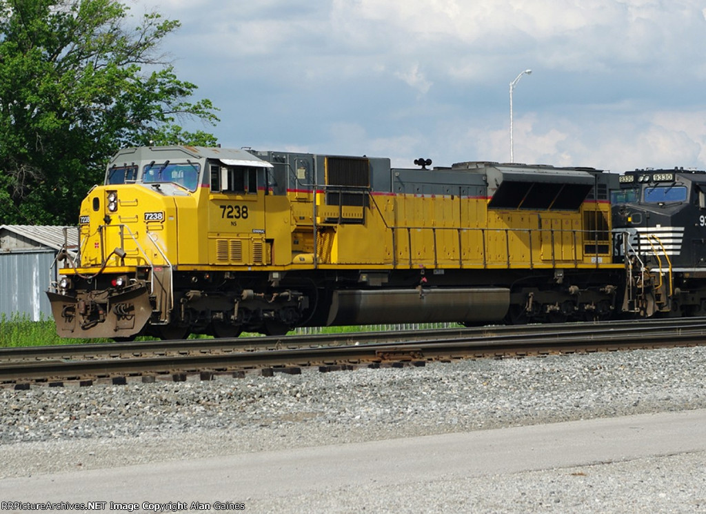 NS 7238